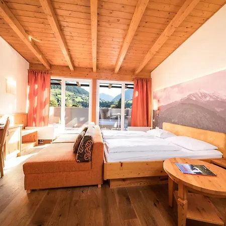 Ξενοδοχείο Braeurup 4*