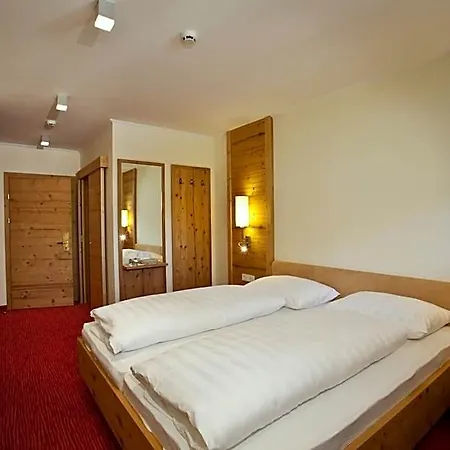 Braeurup Otel 4*