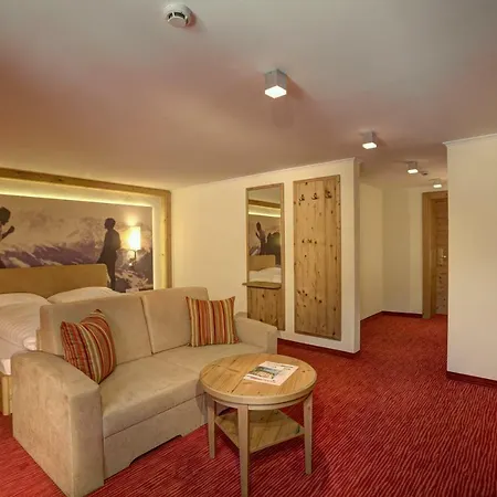 Hotel Braeurup 4*