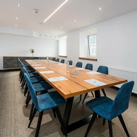 Ξενοδοχείο Braeurup 4*